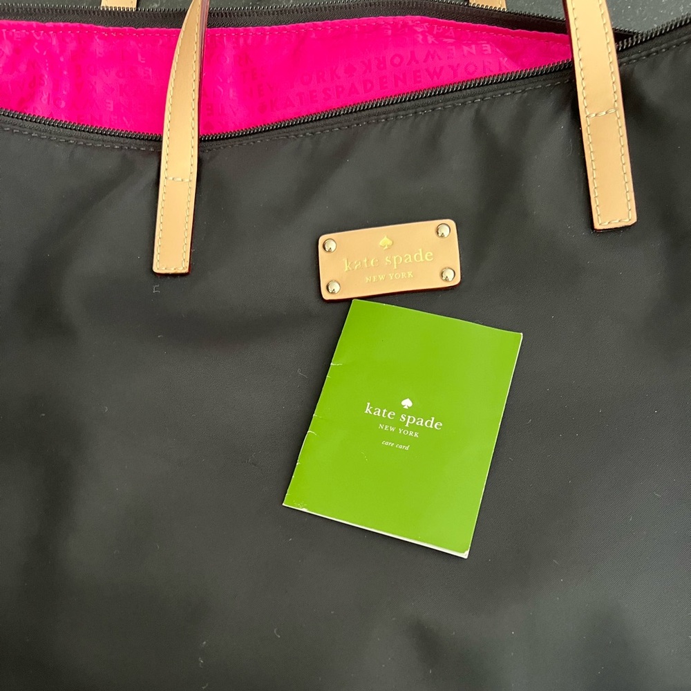 Kate Spade weekender / duffel bag/ travel bag